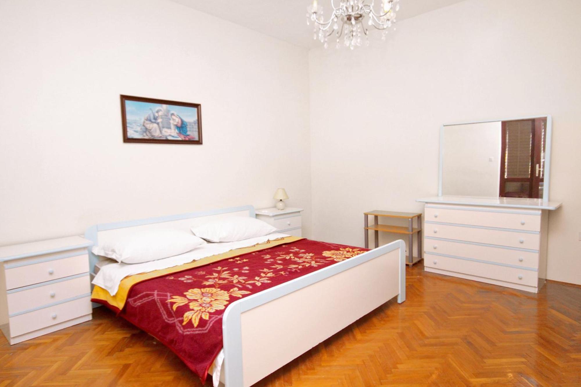 Apartments By The Sea Privlaka, Zadar - 666 Rum bild